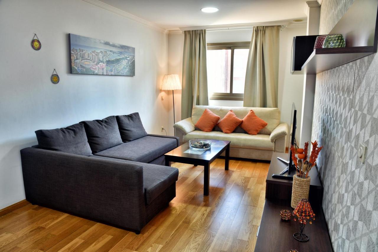 Wonderstays Apartamentos La Estacion Малага Экстерьер фото