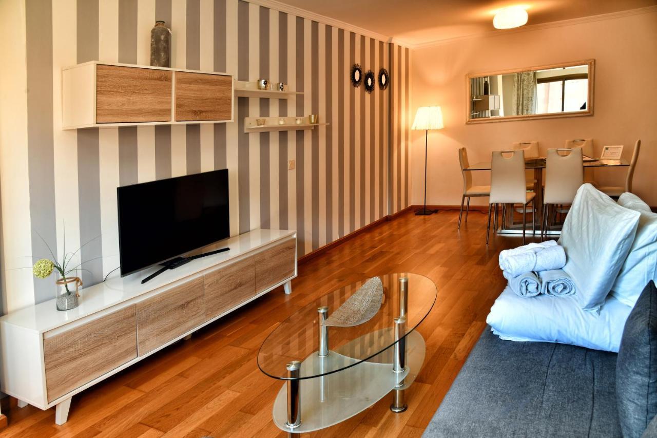 Wonderstays Apartamentos La Estacion Малага Экстерьер фото